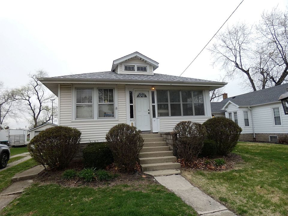 1st image of 460 S Mazon St