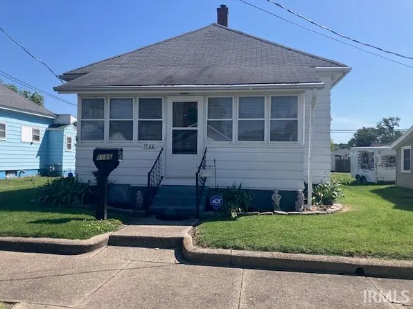 1166 McKinley Ave, Vincennes, IN 47591