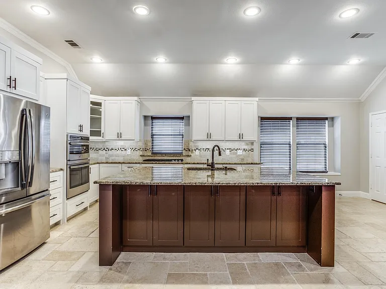 6415 Day Spring Dr — Photo 24