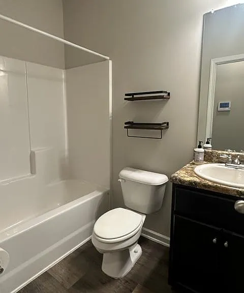 156 Amelia Dr — Photo 14