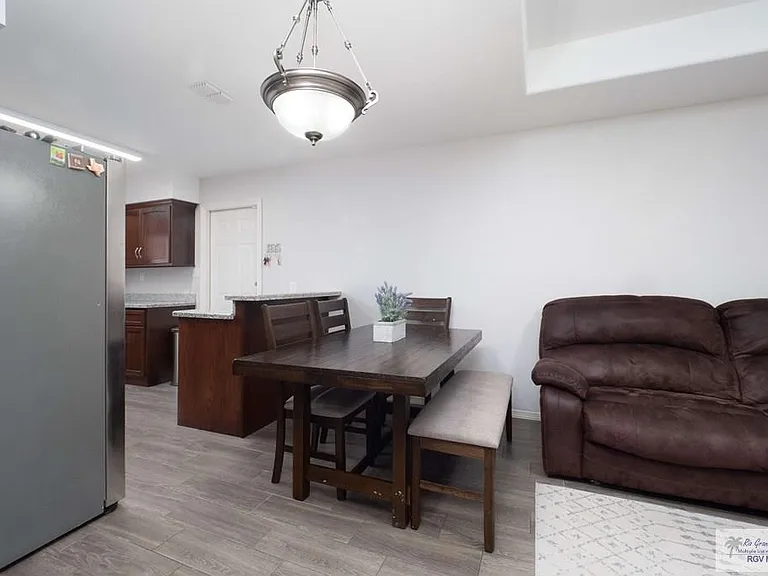 170 Pearl Dr — Photo 5