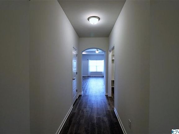 4th image of 215 Holt St