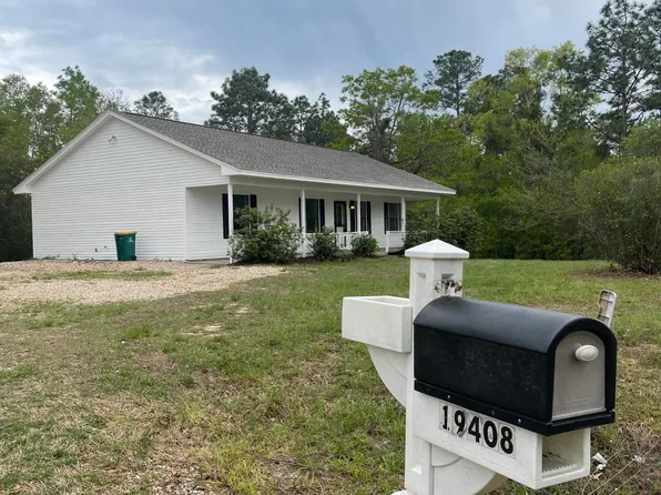 19408 Riverline Dr E, Saucier, MS 39574