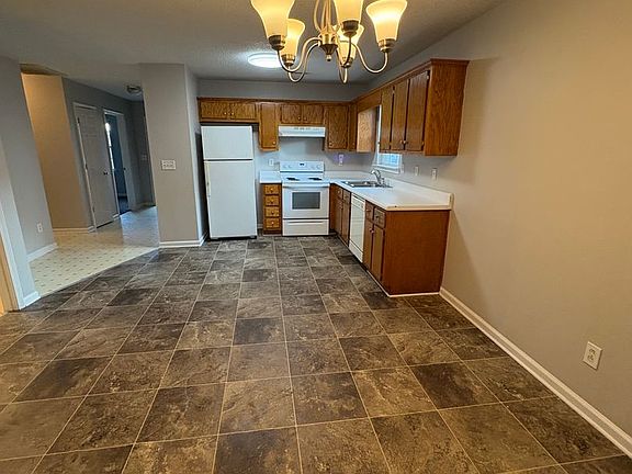 2nd image of 46-48 Heritage Way Dr NW