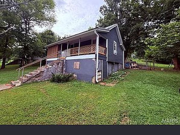 602 E Main St