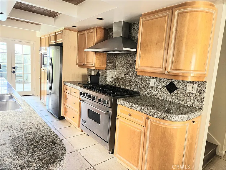 314 Prospect St — Photo 10
