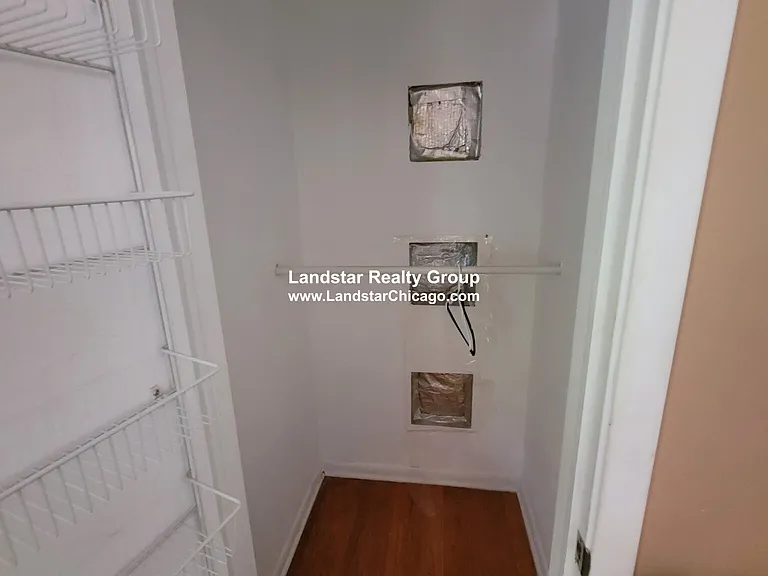 4628 N Plainfield Ave — Photo 20