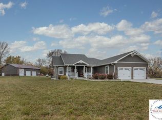 580 SE 321st Rd, Warrensburg, MO 64093