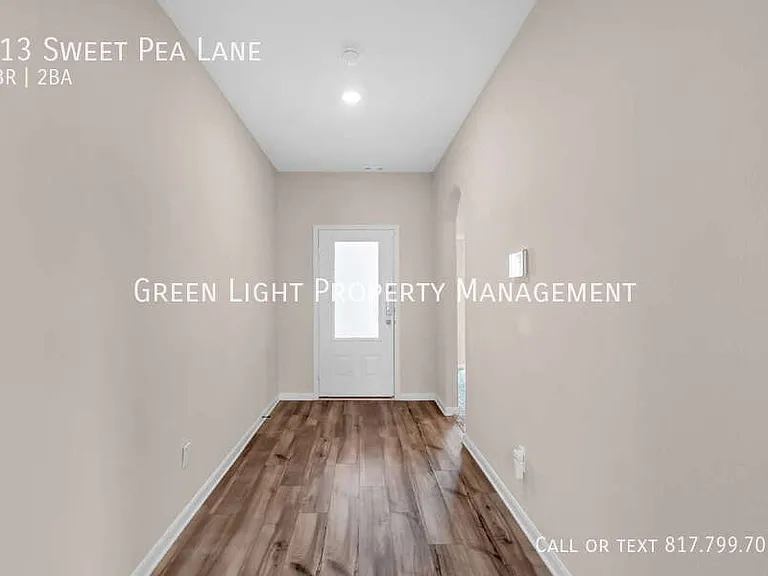 313 Sweet Pea Ln — Photo 3