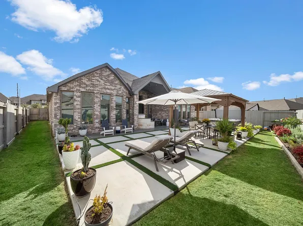 26118 Radiant River Trl, Richmond, TX 77406