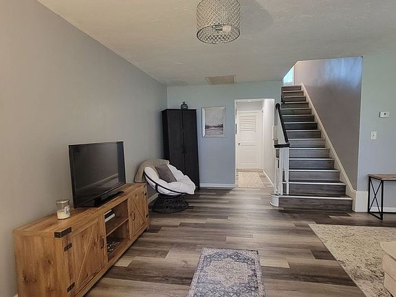 3rd image of 25315 Clubside Dr Unit 9
