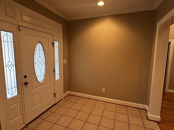 5th image of 441 Candlewood Dr
