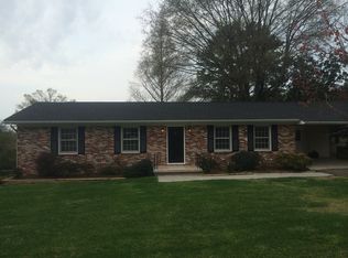 1111 Crestview Dr NW, Cleveland, TN 37312