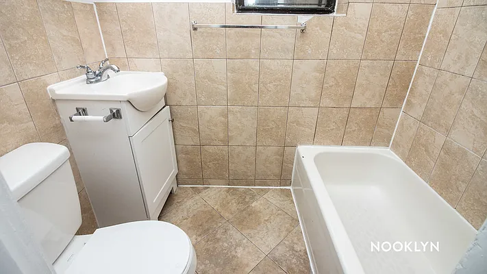 Rented by Nooklyn NYC LLC | media 30