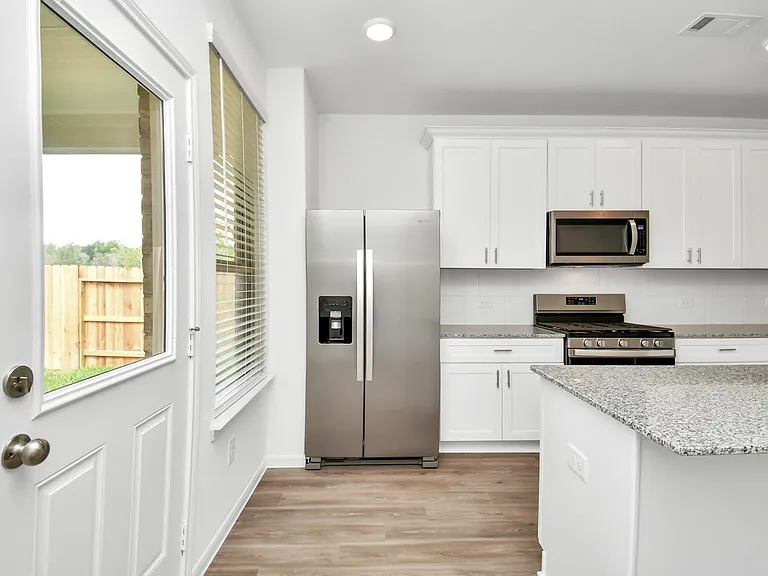 16150 Elbridge Ct — Photo 27