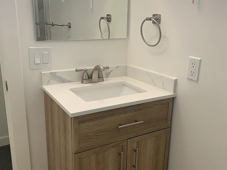 1924 San Pascual St #1 — Photo 22