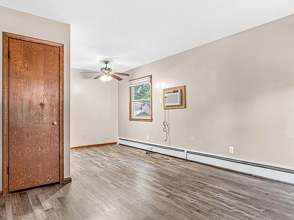 5th image of 140 Mississippi Pl NE