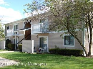 433 S Silverwood Ln APT 3, Goshen, IN 46526