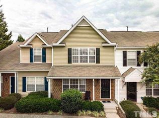 8005 River Gold Ln, Raleigh, NC 27616