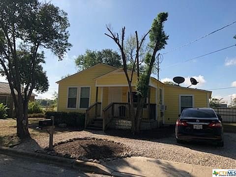 1st image of 117 W Mesquite St
