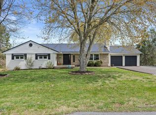 2212 Charsley Rd, Kingsport, TN 37660