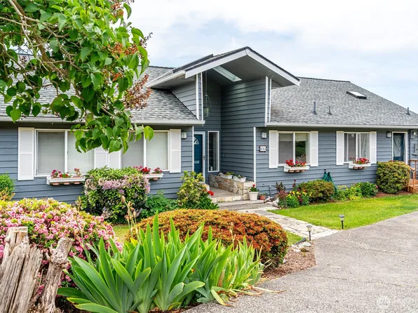 243 Henning Drive, Camano Island, WA 98282