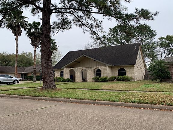 2nd image of 1834 Eastfield Dr