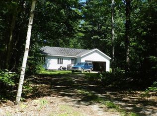 13 Hawk Ridge Rd, Harrison, ME 04040