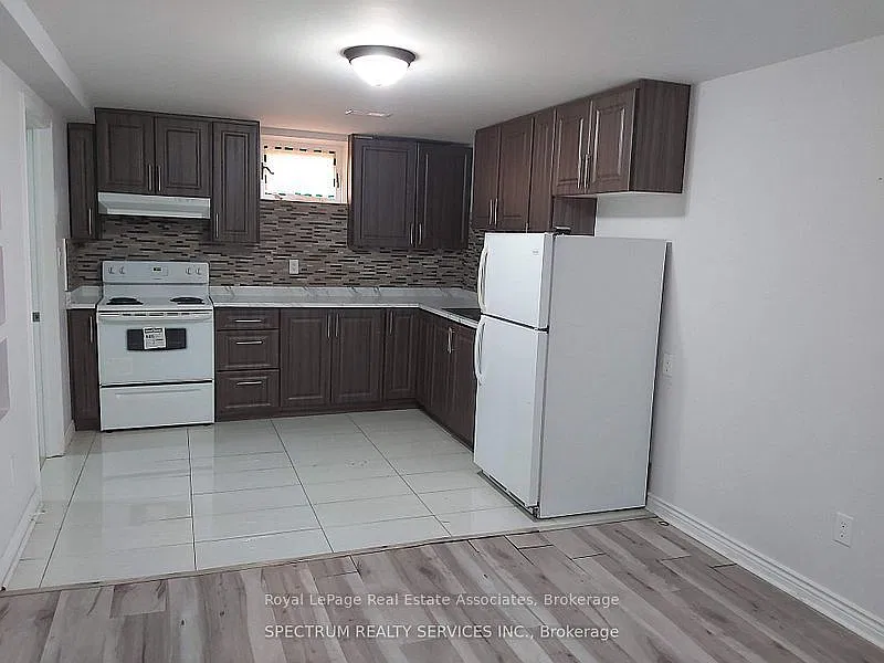 2 bed, $2,050 — Photo 2