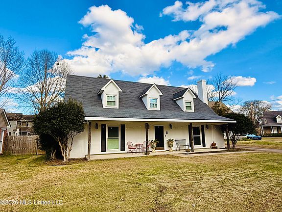 3rd image of 5 Primrose Ln