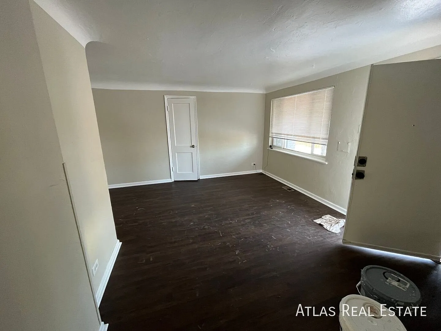 More Photos Coming Soon Gorgeous 1 Bedroom 1 Bath! Newly Updated Unit In A Great Location! — Photo 3