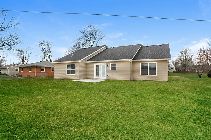 430 Clara Dr — Photo 9