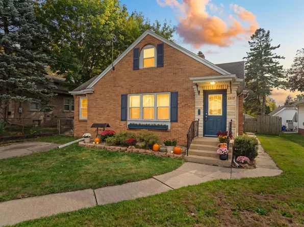 2319 15th Ave, Rockford, IL 61104