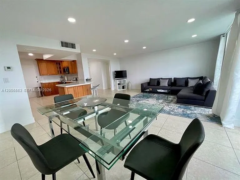 9800 W Bay Harbor Dr #603 — Photo 7