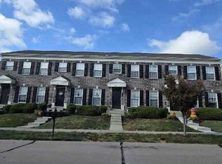 438 Wild Oak Dr, O'Fallon, MO 63368