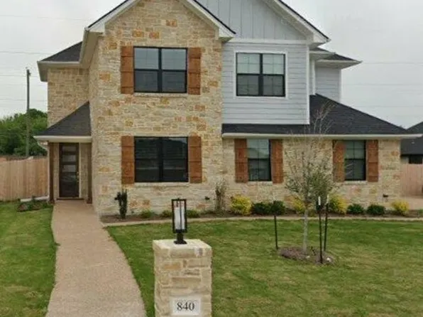 840 Gallant Fox Rd, Hewitt, TX 76643