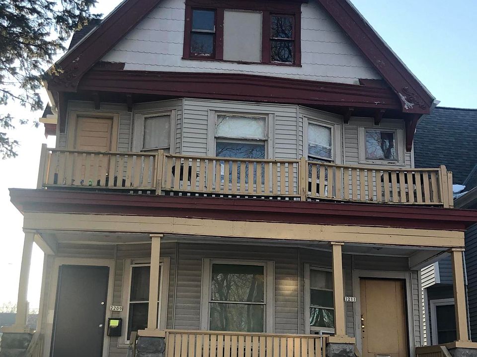 1st image of 2209 N 40th St #2211