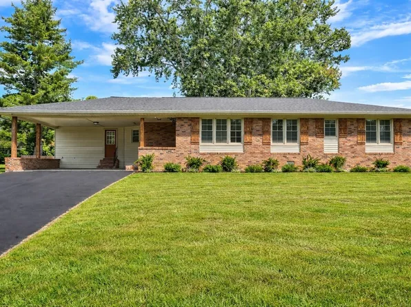 207 Donna Dr, Hopkinsville, KY 42240