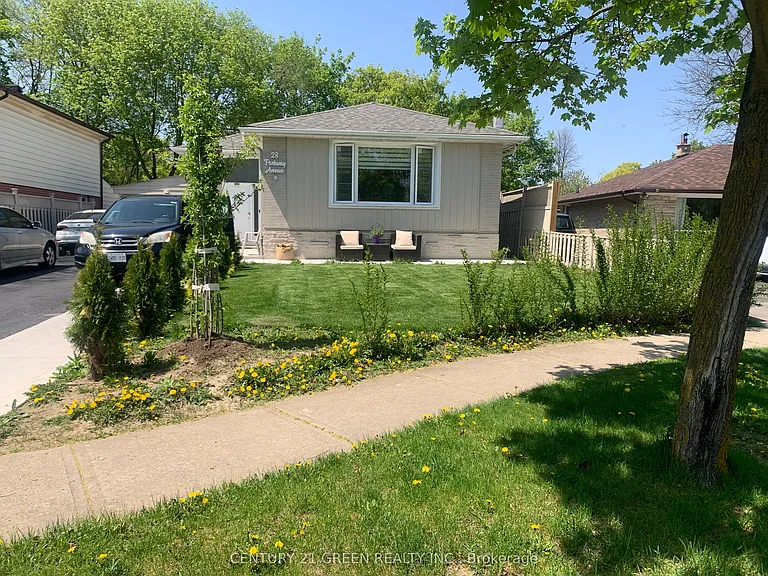 28 Parkway Ave — Photo 3