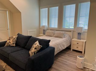 3842 W County Highway 30a #A, Pt Washington, FL 32459