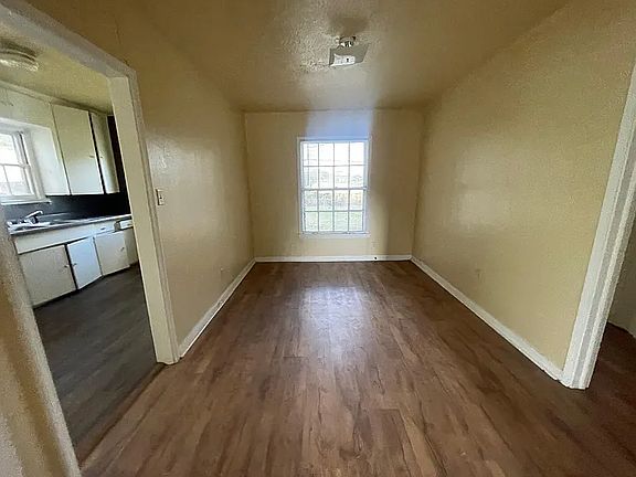 2nd image of 5345 E Parkway Dr