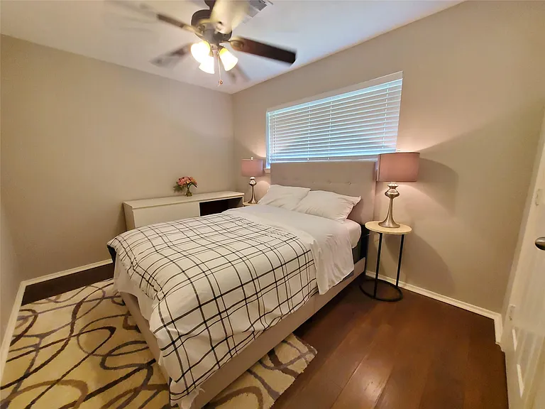 8815 Bellaire Blvd — Photo 17