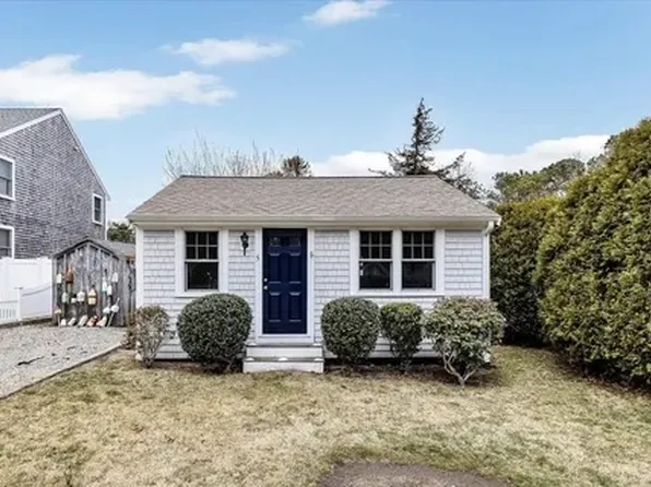 5 Ocean Rd, East Sandwich, MA 02537
