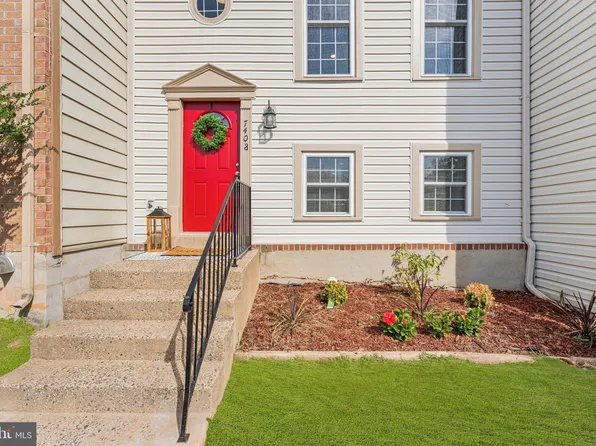 7408 Emerald Dr, Manassas, VA 20109