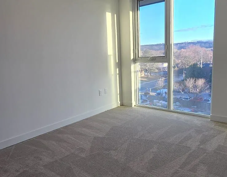 2782 Barton St E #401 — Photo 12