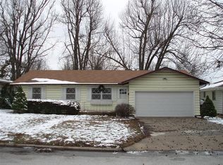 1450 E Wayland St, Springfield, MO 65804