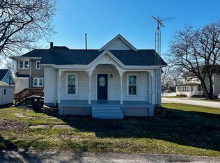 208 N East St, Danvers, IL 61732