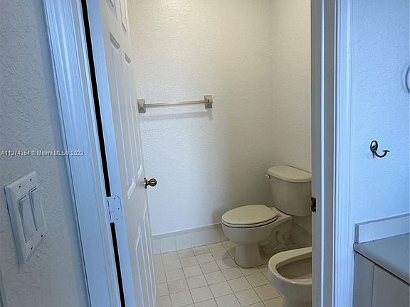 5th image of 2490 SE 13th Ct