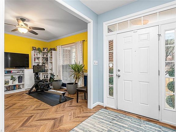 4th image of 1205 Magnolia Hill Rd