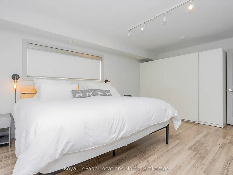 4 Cove Ct #101 — Photo 8